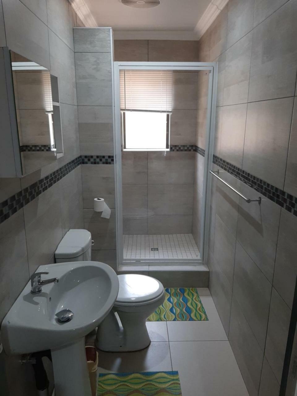 Lux Rooms On 37 Bloemfontein Exterior photo